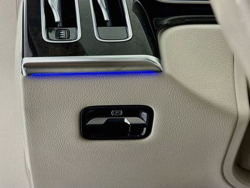 Used 2022 Mercedes-Benz S 580 4MATIC Sedan image 14