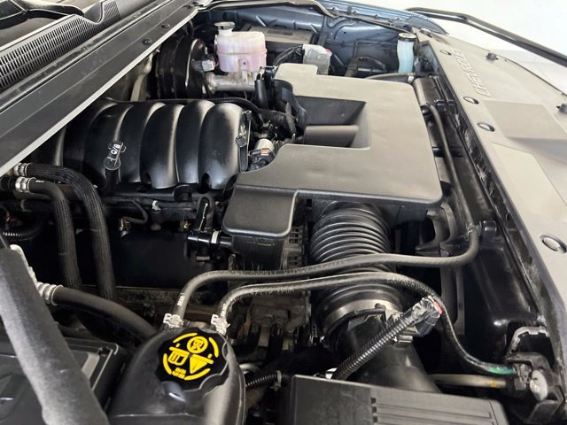 Used 2020 Chevrolet Suburban LT AWD/4WD image 36