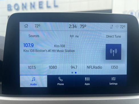 Used 2022 Ford Escape SE image 29