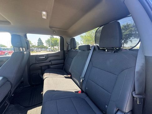 Used 2020 Chevrolet Silverado 1500 Custom w/ Custom Value Package RWD image 7
