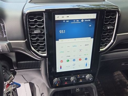 Used 2024 Ford Ranger XLT RWD image 19
