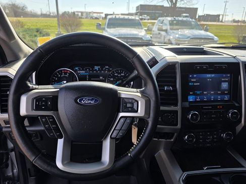 Used 2021 Ford F250 Lariat w/ Lariat Value Package image 19