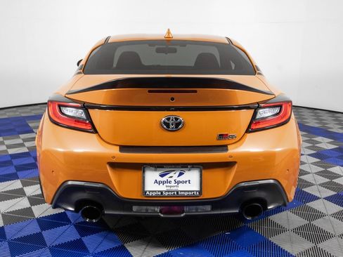 Used 2023 Toyota GR86 10th Anniversary SE RWD image 7