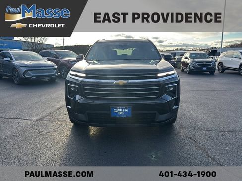 Certified 2024 Chevrolet Traverse LT image 2