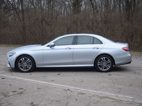 Used 2022 Mercedes-Benz E 350 4MATIC Sedan image 23