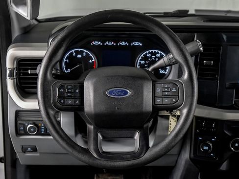 Used 2025 Ford F350 XLT AWD/4WD image 17