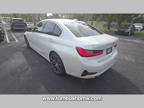 Used 2019 BMW 330i Sedan w/ Premium Package image 26