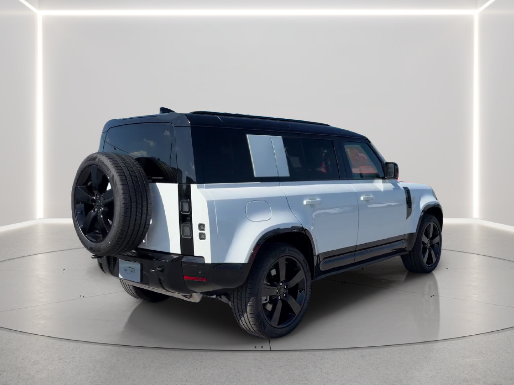 New 2026 Land Rover Defender 110 X-Dynamic SE AWD/4WD image 5
