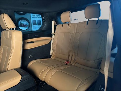 Used 2021 Jeep Grand Cherokee L Summit w/ Advanced Protech Group IV image 45