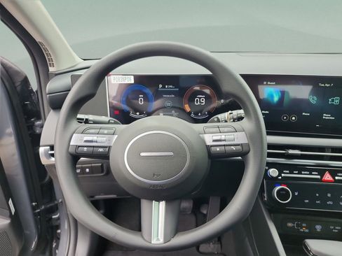 New 2026 Hyundai Tucson SEL FWD image 9