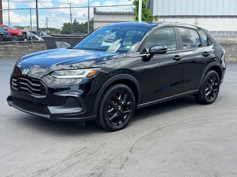Used 2023 Honda HR-V Sport image 1