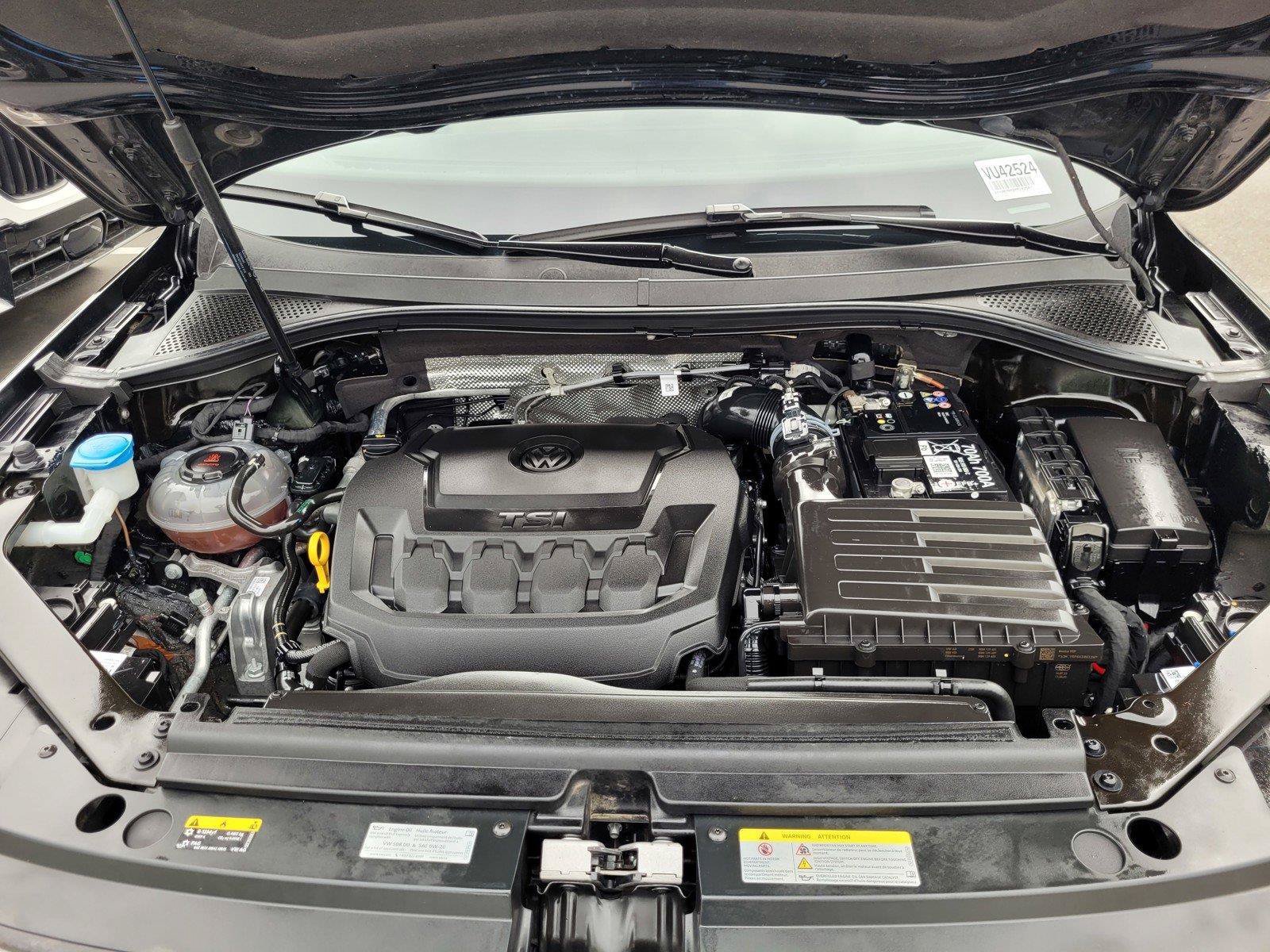 Certified 2023 Volkswagen Tiguan SE FWD image 36