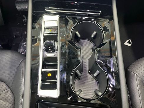 New 2026 Volkswagen Atlas SE image 14