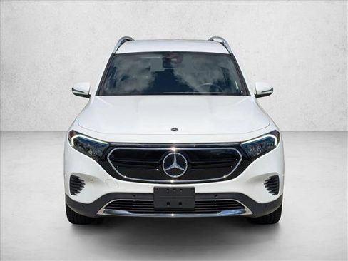 Used 2023 Mercedes-Benz EQB 250+ image 2