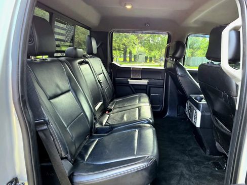 Used 2017 Ford F250 Lariat w/ Chrome Package AWD/4WD image 5