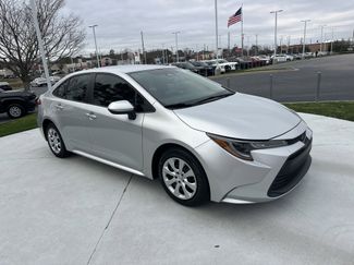 Used 2024 Toyota Corolla LE video 2