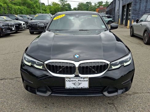 Used 2021 BMW 330i xDrive Sedan w/ Driving Assistance Package AWD/4WD image 2