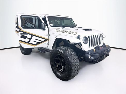 Used 2021 Jeep Wrangler Unlimited Rubicon w/ Trailer Tow Package AWD/4WD image 38