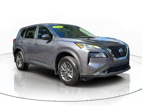 Used 2021 Nissan Rogue S FWD image 3