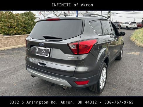 Used 2019 Ford Escape SEL image 12