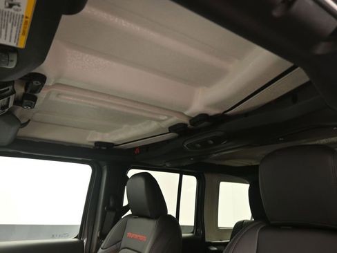 New 2026 Jeep Wrangler Unlimited Rubicon AWD/4WD image 28