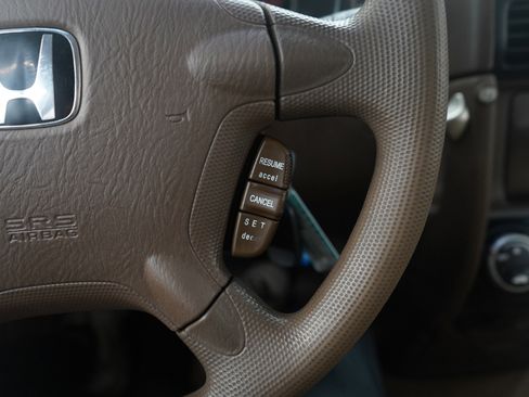 Used 2004 Honda CR-V LX image 25