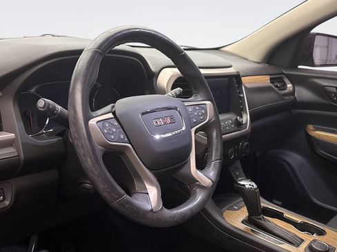 Used 2017 GMC Acadia Denali w/ Technology Package image 7