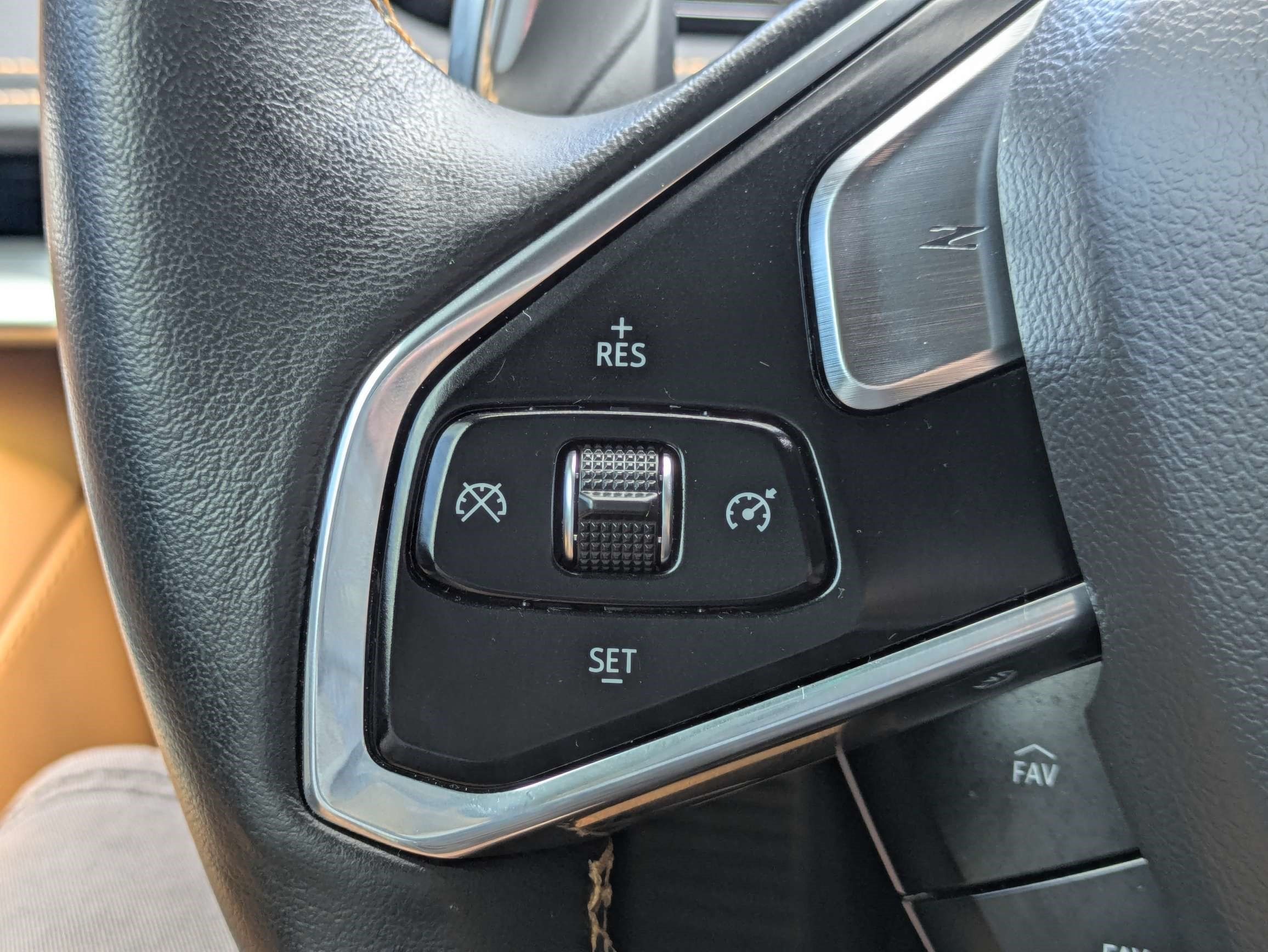 Used 2023 Chevrolet Corvette Stingray Preferred Conv w/ Z51 Performance Package RWD image 19