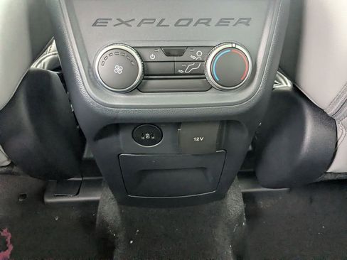 New 2026 Ford Explorer Active AWD/4WD image 18