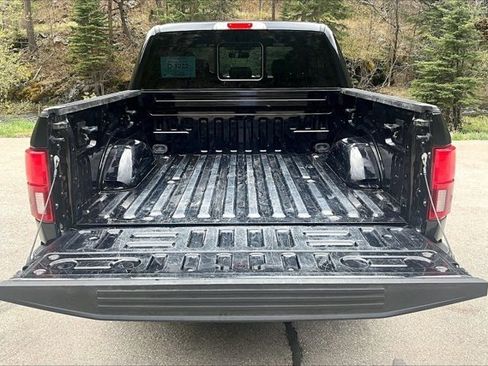 Used 2019 Ford F150 Lariat w/ Equipment Group 502A Luxury AWD/4WD image 7