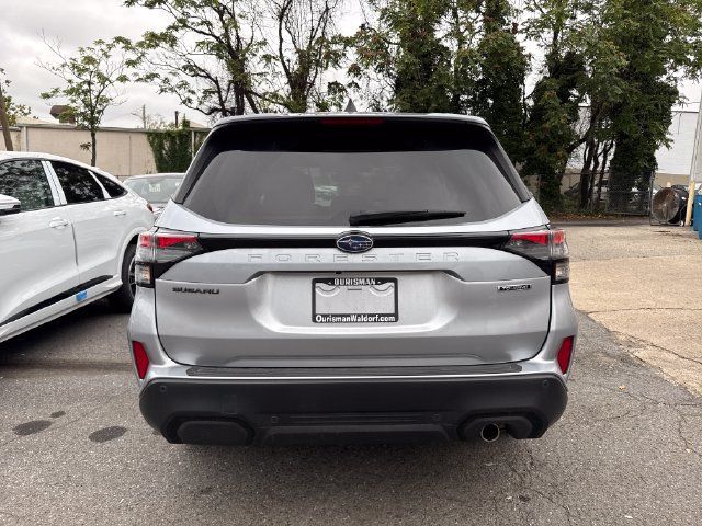 Used 2026 Subaru Forester Touring AWD/4WD image 3