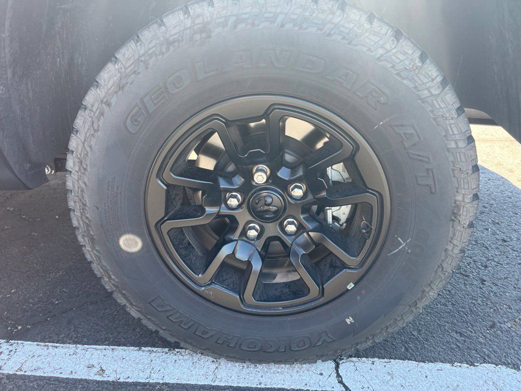Used 2024 RAM 1500 Warlock w/ Warlock All Terrain Package AWD/4WD image 6