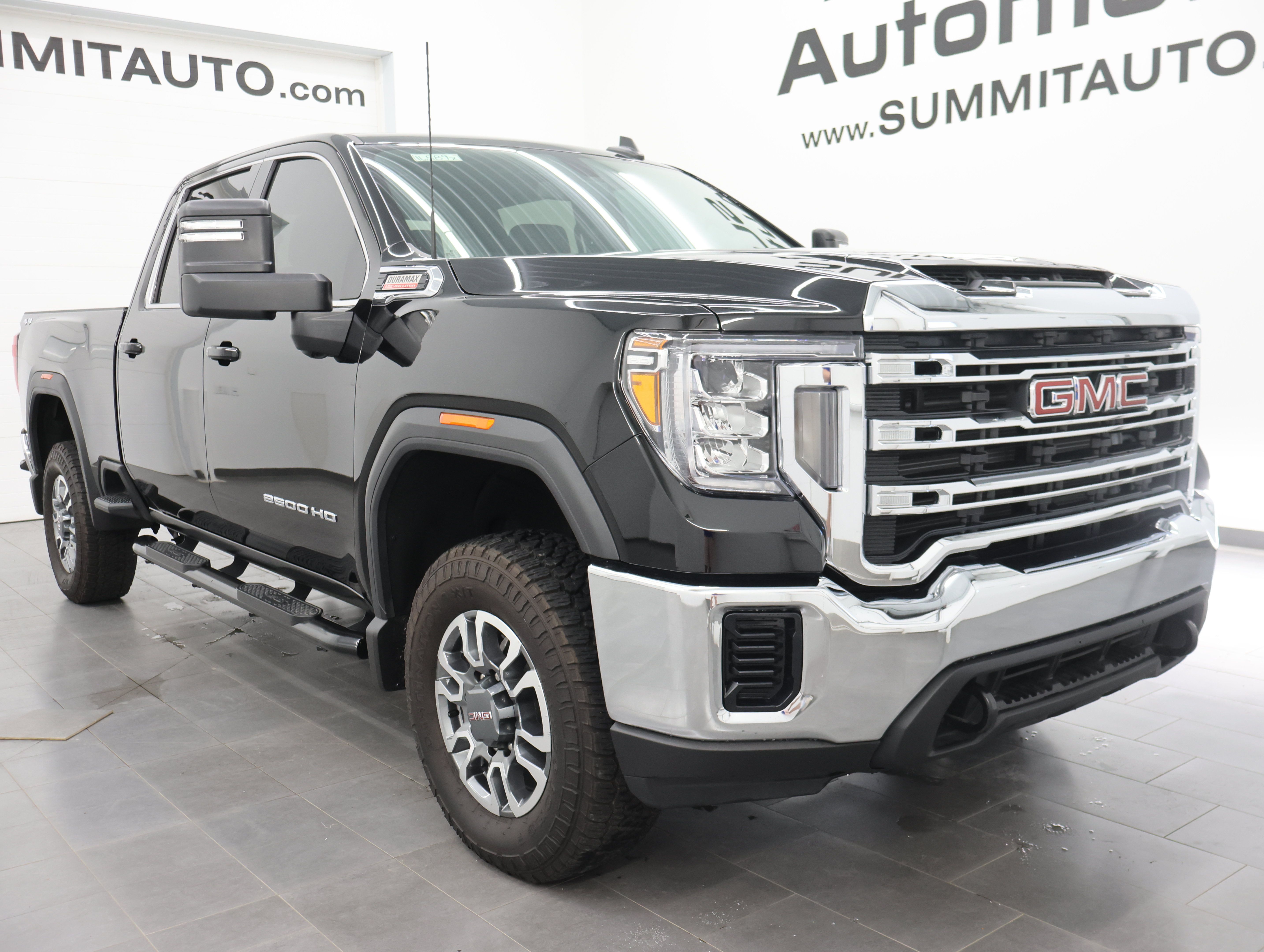 Used 2023 GMC Sierra 2500 SLE AWD/4WD image 2