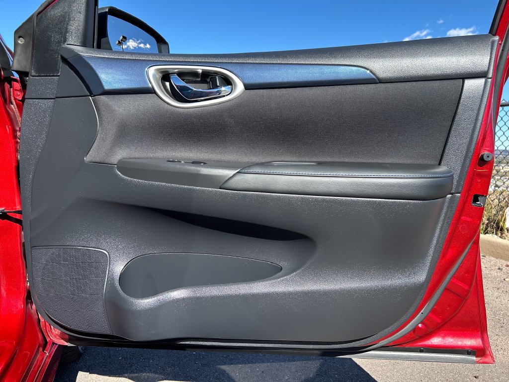 Used 2018 Nissan Sentra SR FWD image 30