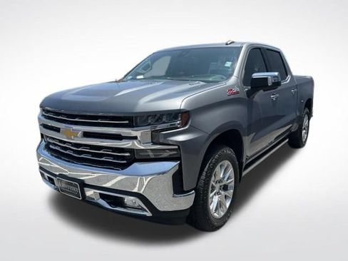 Used 2022 Chevrolet Silverado 1500 LTZ w/ LTZ Premium Package AWD/4WD image 3