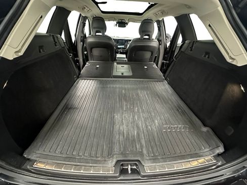 Used 2018 Volvo XC60 T5 Momentum w/ Advanced Package image 15