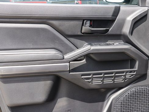 New 2026 Toyota Tacoma SR5 RWD image 39