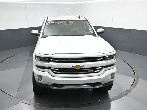 Used 2017 Chevrolet Silverado 1500 LTZ Z71 w/ LTZ Plus Package AWD/4WD image 52