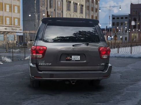 Used 2006 Toyota Sequoia SR5 image 6