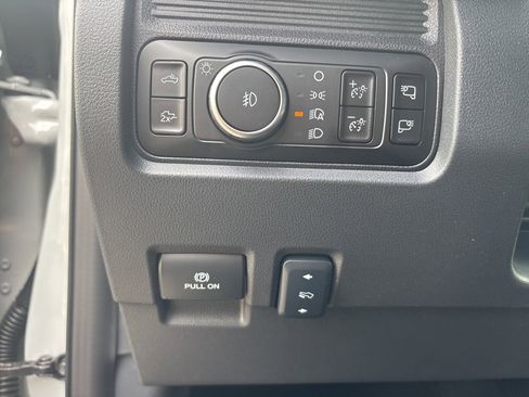 New 2026 Ford F350 Lariat w/ Chrome Package image 22