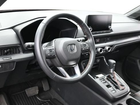 Used 2025 Honda CR-V Sport image 14