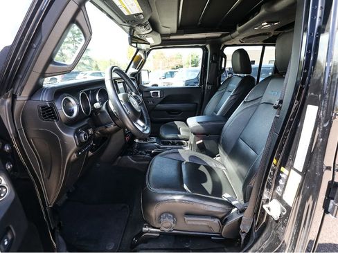 Used 2023 Jeep Wrangler Unlimited Rubicon 4xe w/ Cold Weather Group image 11