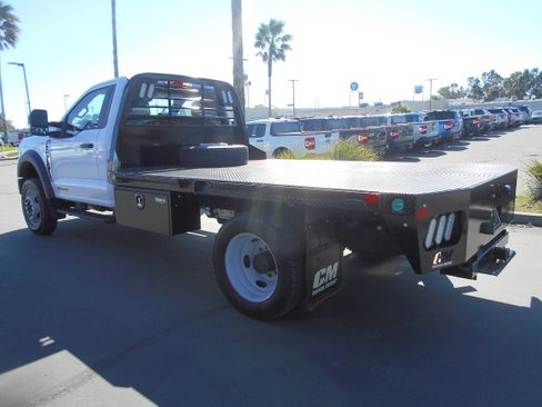 New 2025 Ford F550 4x4 Regular Cab Super Duty image 8