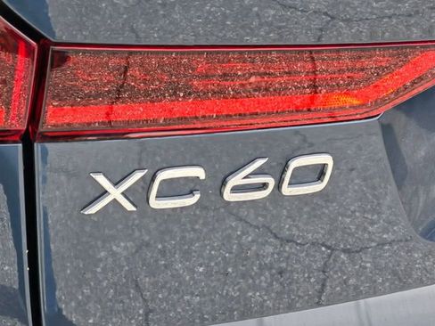 New 2026 Volvo XC60 B5 Ultra w/ Protection Package Premier image 10