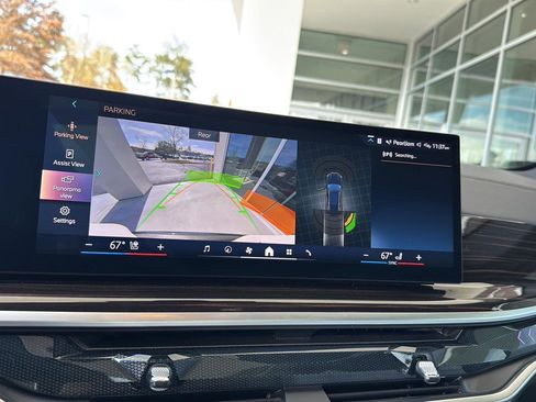 Used 2025 BMW X5 xDrive40i w/ Premium Package image 21