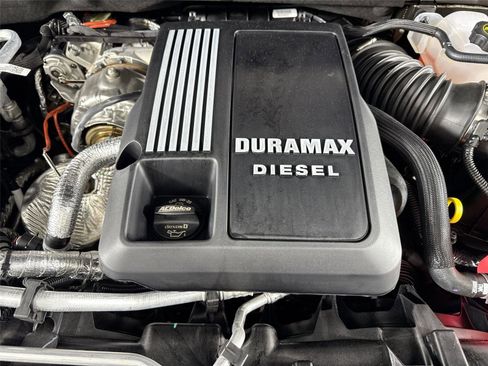 Used 2026 Chevrolet Silverado 1500 RST w/ Convenience Package II AWD/4WD image 44