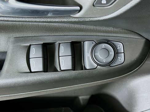 Used 2025 Buick Envista Preferred FWD image 15