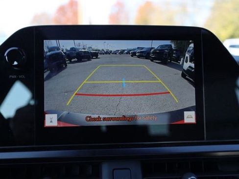 Used 2024 Lexus UX 250h F Sport image 26