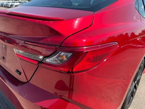 Used 2025 Toyota Camry SE w/ Convenience Package FWD image 11