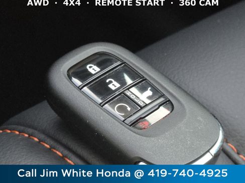 New 2025 Honda Pilot TrailSport image 28